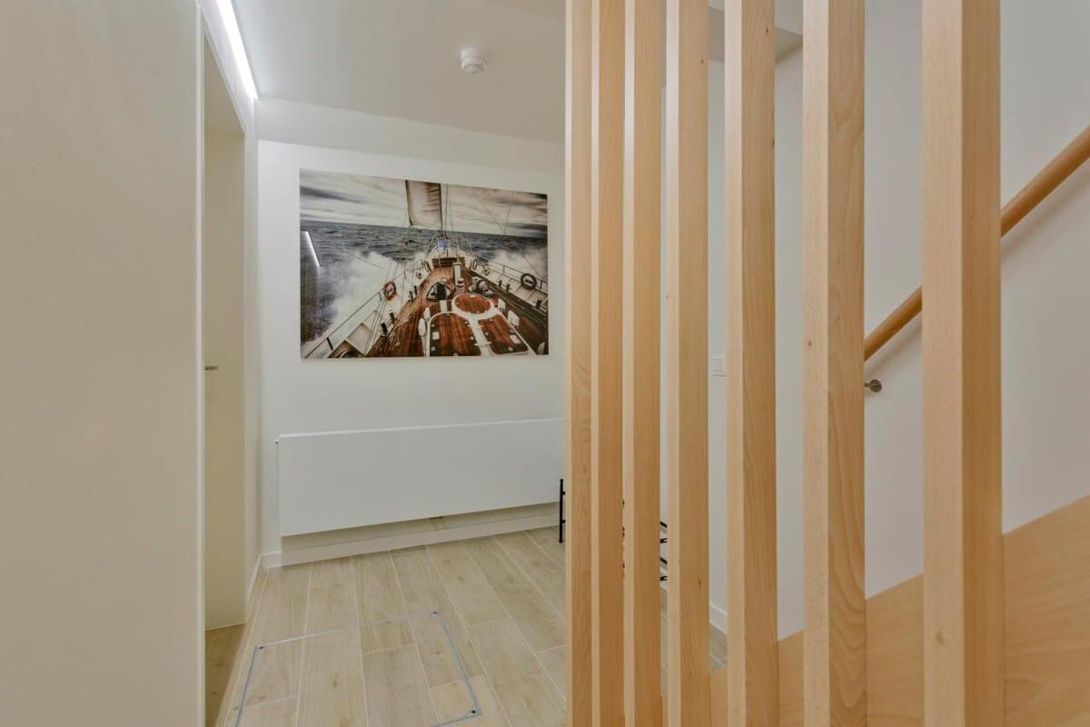 Huswell - Stunning Apartment At The Beachfront Of De Haan Exterior photo